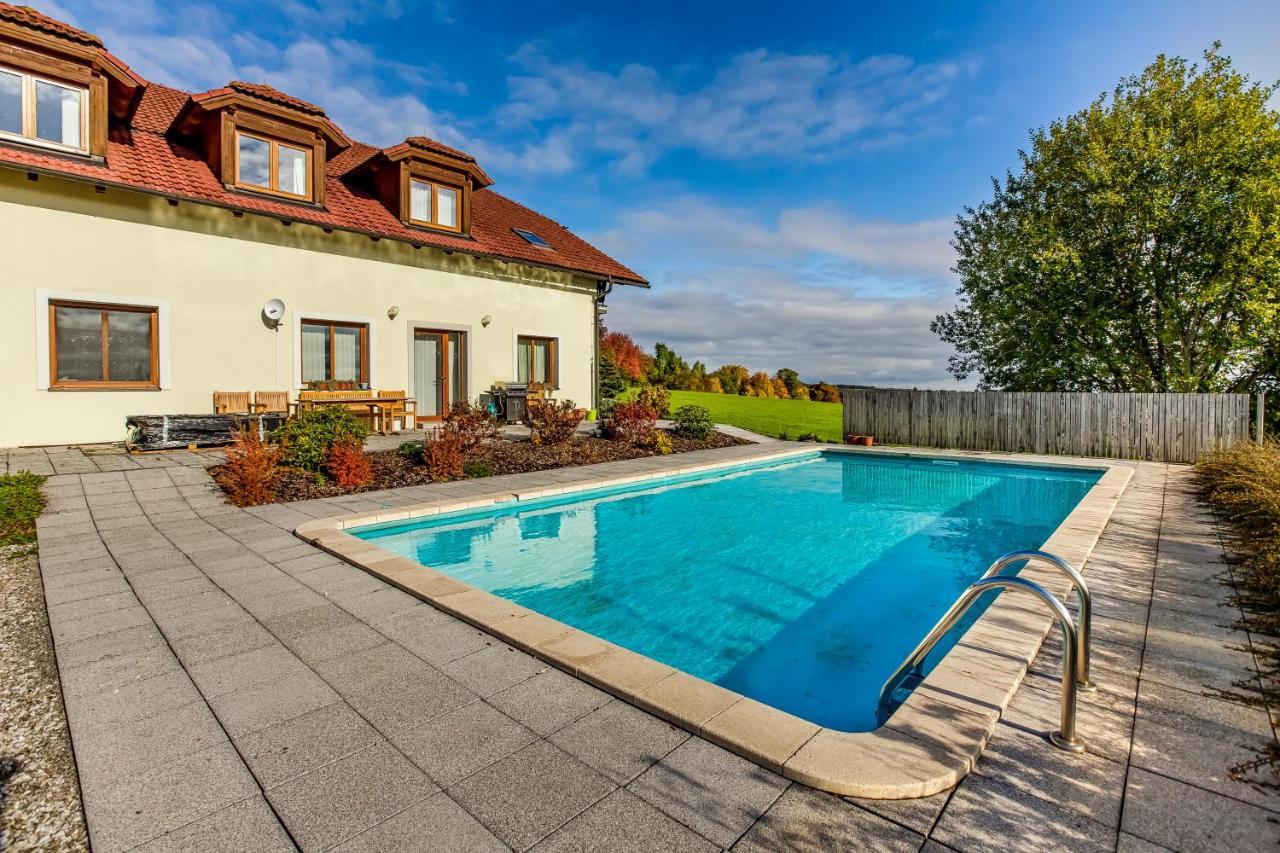 Apartmán Benešovka Vacov Exteriér fotografie